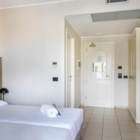 Cortese Hotel Pomezia